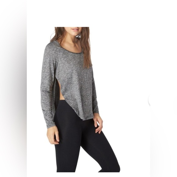 Beyond Yoga Tops - Beyond Yoga Cut and Run Pullover S